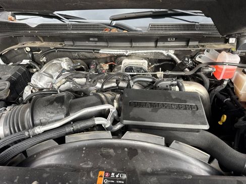 Used 2025 GMC Sierra 3500 SLE w/ SLE Value Package image 34