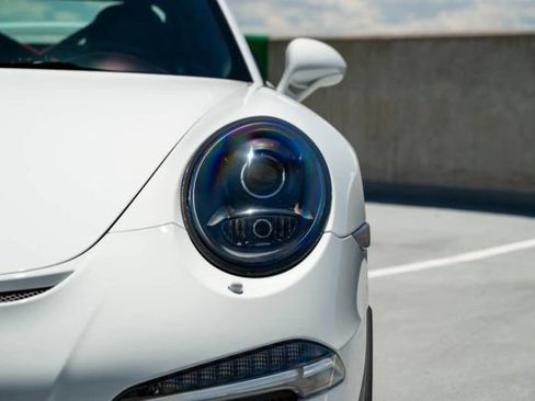 Used 2015 Porsche 911 GT3 RWD image 5