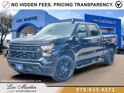 Used 2025 Chevrolet Silverado 1500 Custom RWD image 1