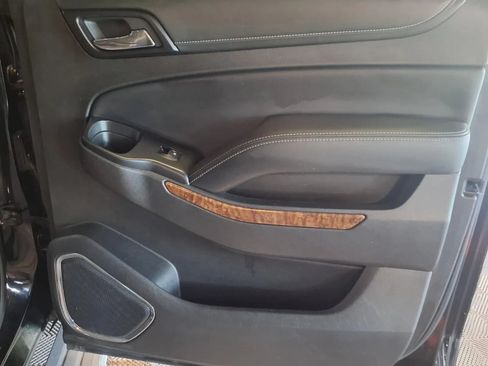 Used 2016 Chevrolet Suburban LTZ AWD/4WD image 11