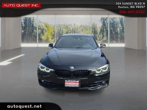 Used 2018 BMW 330e w/ Premium Package RWD image 2