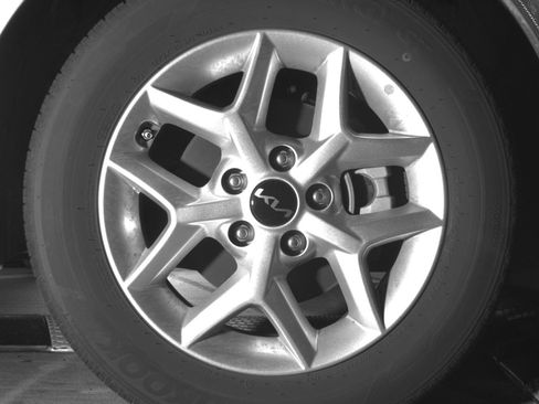 Used 2025 Kia Soul LX w/ LX Technology Package FWD image 13