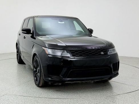Used 2020 Land Rover Range Rover Sport HST image 2