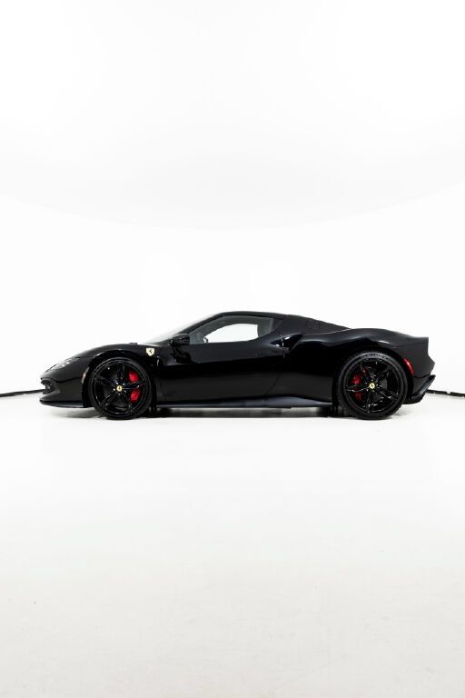 Used 2024 Ferrari 296 GTB RWD image 3