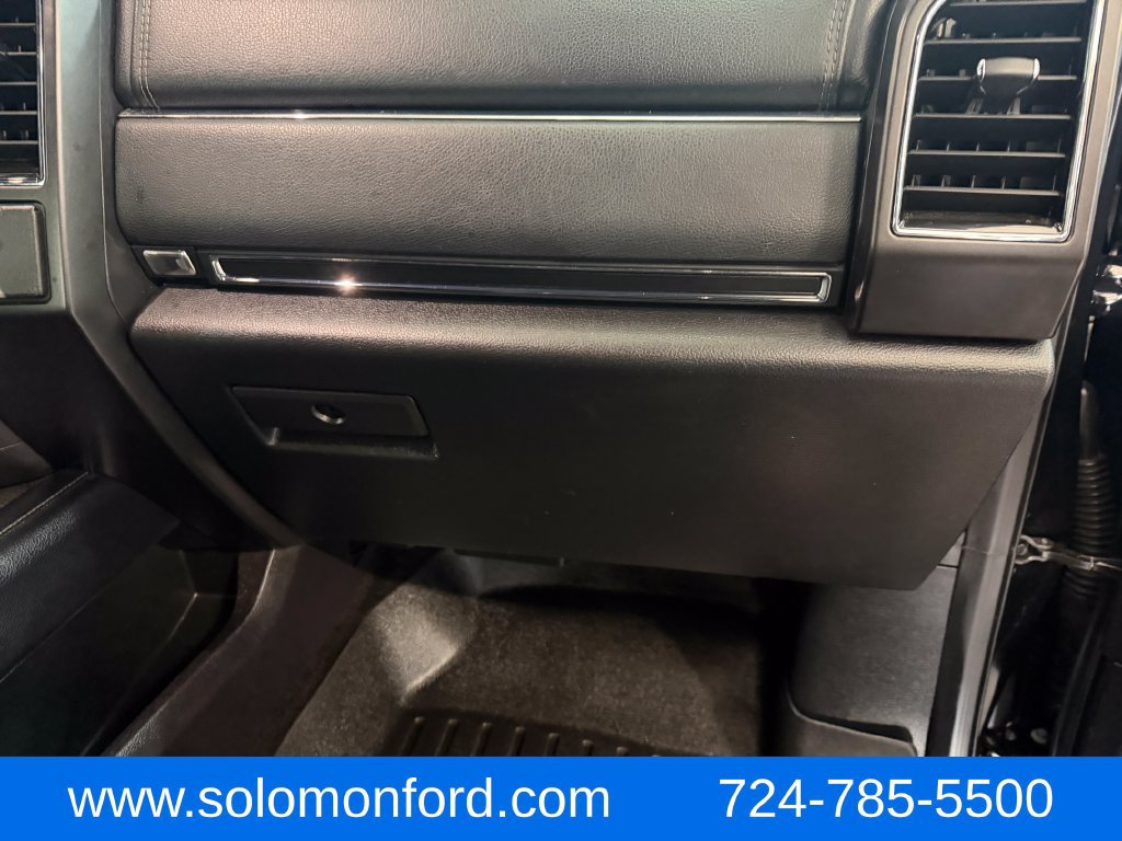 Used 2018 Ford Expedition Max Limited AWD/4WD image 26