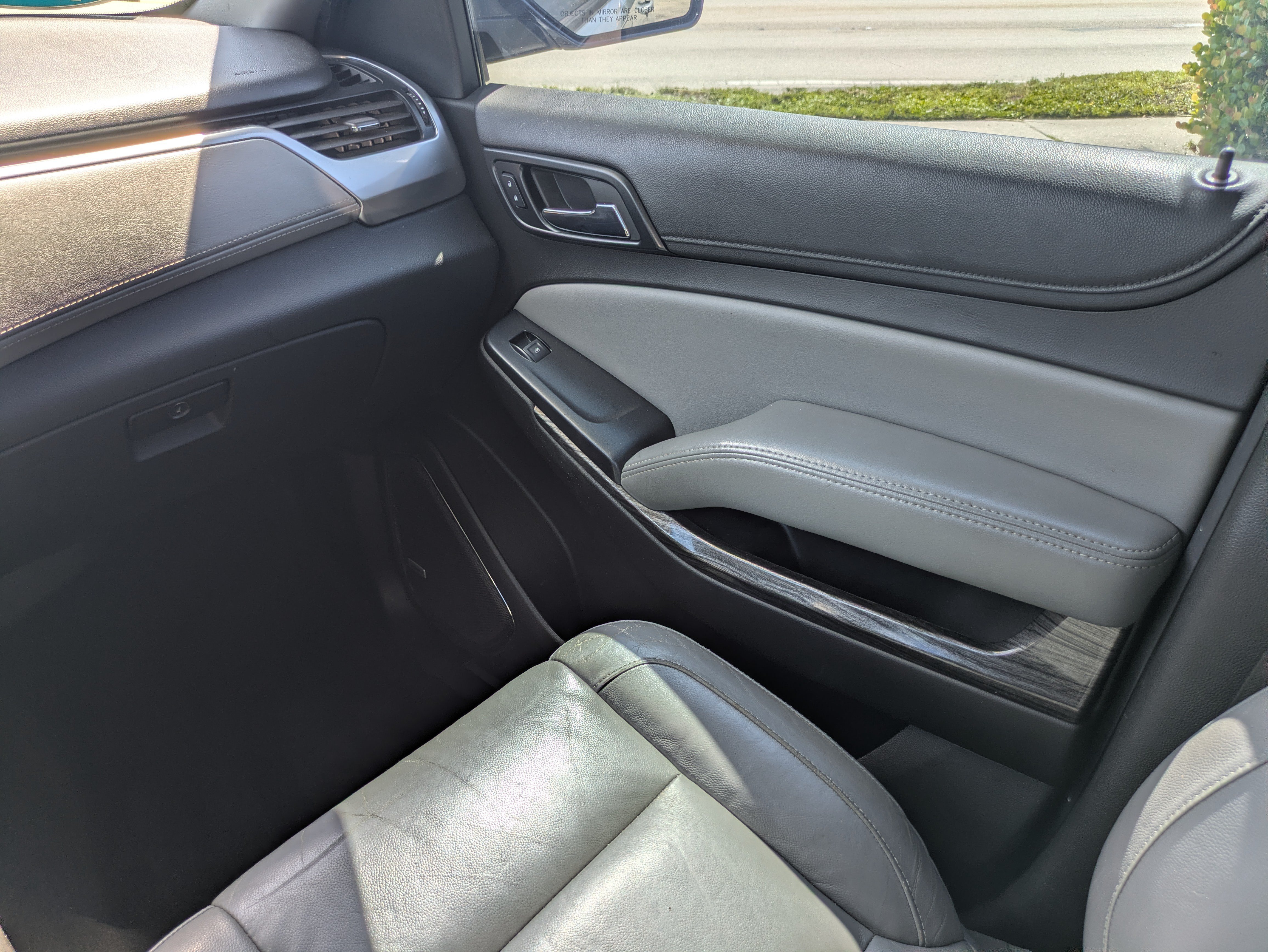 Used 2018 Chevrolet Tahoe LT RWD image 17