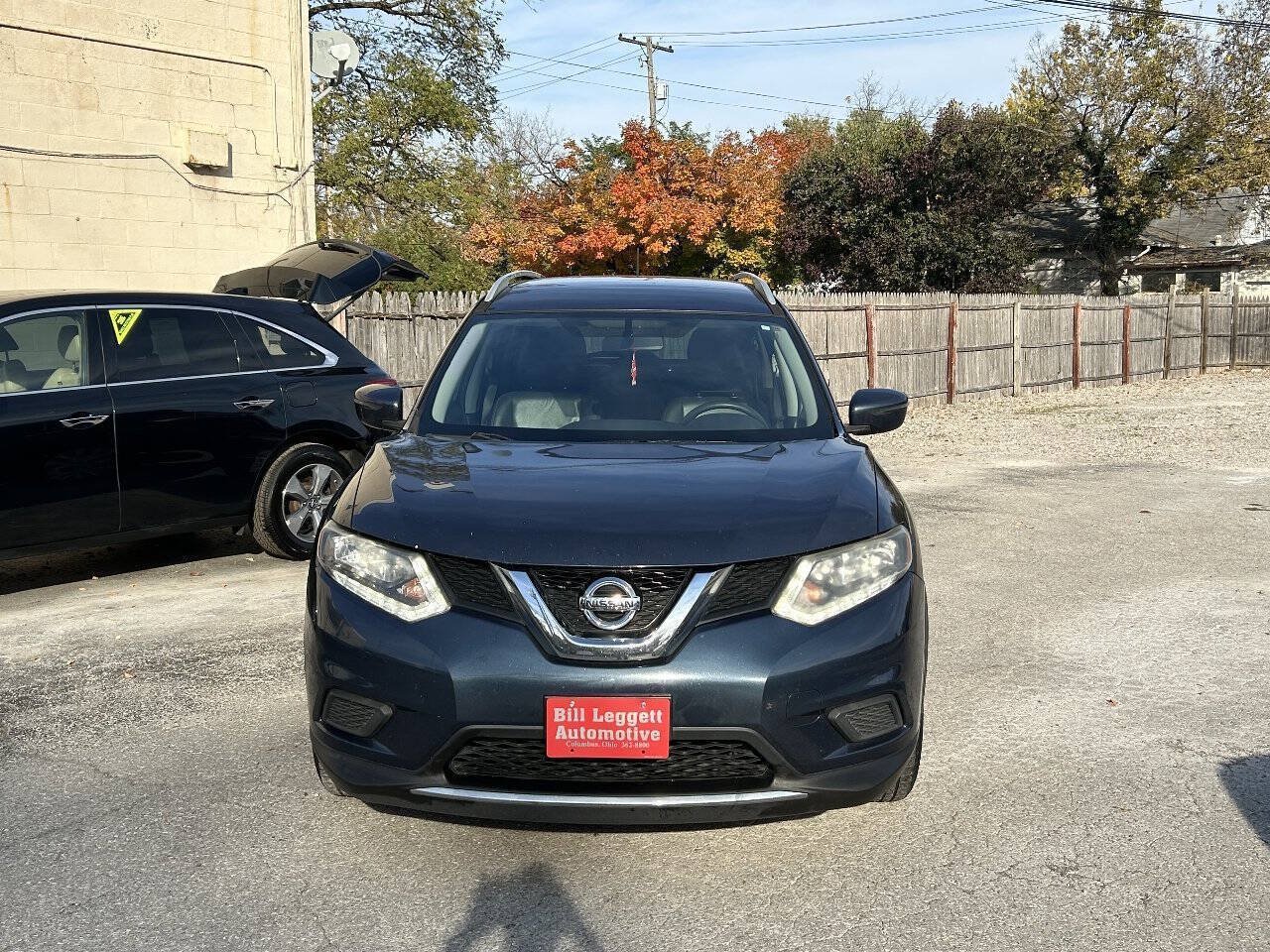 Used 2016 Nissan Rogue S w/ Appearance Package AWD/4WD image 3