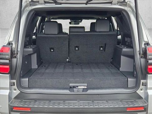 Used 2025 Toyota 4Runner TRD Off-Road Premium w/ Tow Technology Package image 6