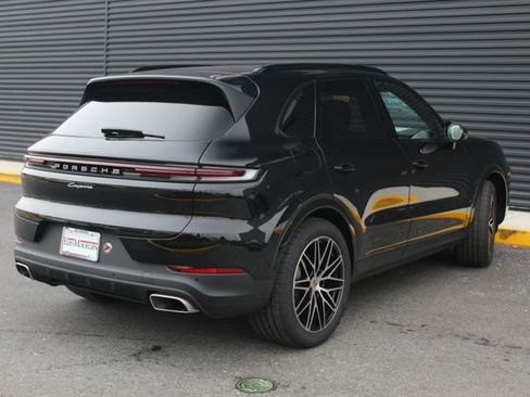 New 2026 Porsche Cayenne image 8