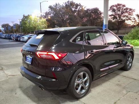 Certified 2023 Ford Escape ST-Line image 3