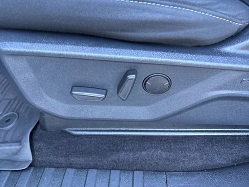 Used 2022 Ford F150 XLT w/ Equipment Group 302A High image 14