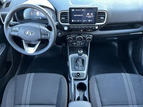 New 2026 Hyundai Venue SEL FWD image 12