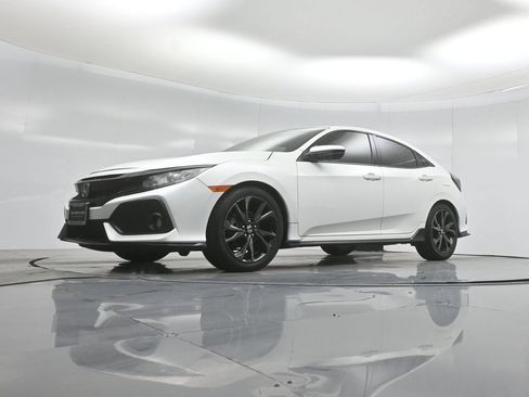 Used 2018 Honda Civic Sport image 37