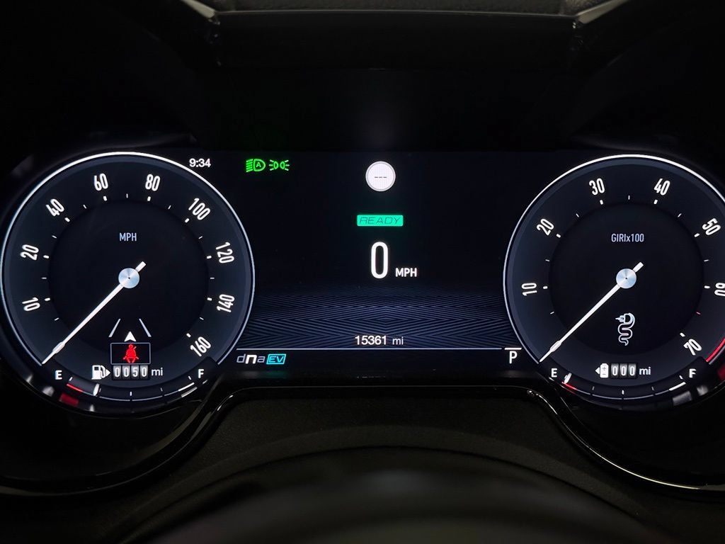 Used 2024 Alfa Romeo Tonale Veloce AWD/4WD image 16