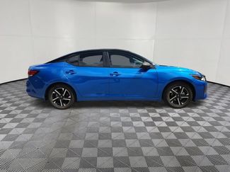 Used 2025 Nissan Sentra SV FWD video 4