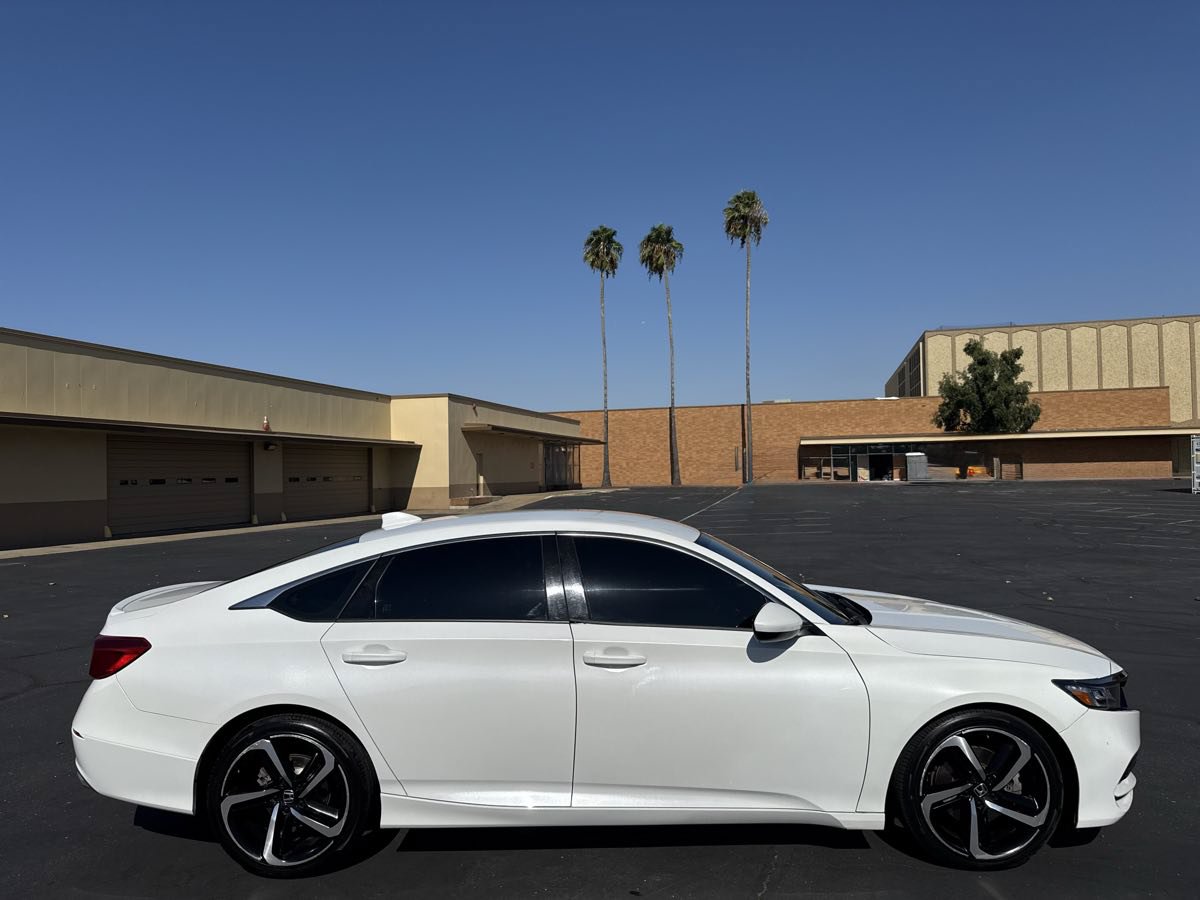 Used 2018 Honda Accord Sport image 8