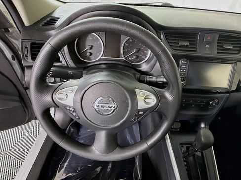 Used 2019 Nissan Sentra S FWD image 18