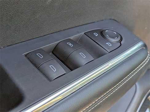 Certified 2025 GMC Acadia Elevation image 12