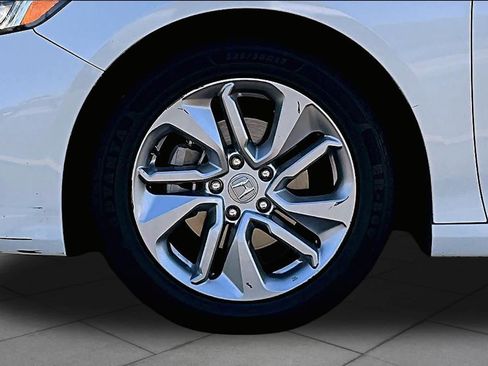 Used 2020 Honda Accord LX image 10