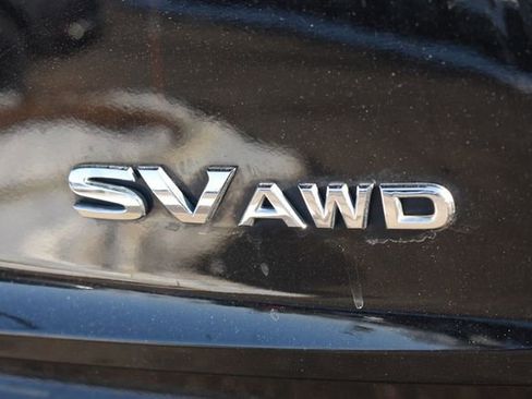 Used 2021 Nissan Rogue SV w/ Premium Package image 11