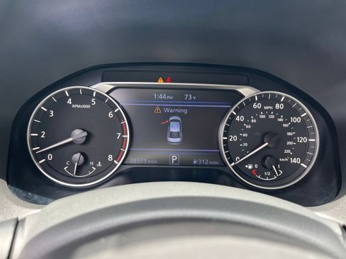 Used 2025 Nissan Altima 2.5 SV FWD image 35