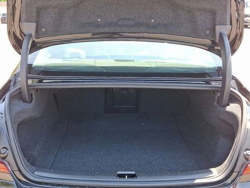 Used 2024 Volvo S60 B5 Plus image 38