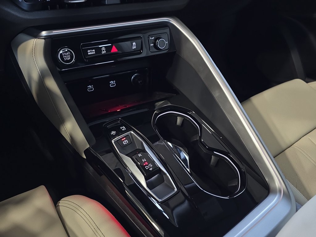 New 2026 Audi Q5 Premium Plus AWD/4WD image 22