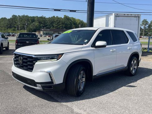 Certified 2025 Honda Pilot EX-L image 5