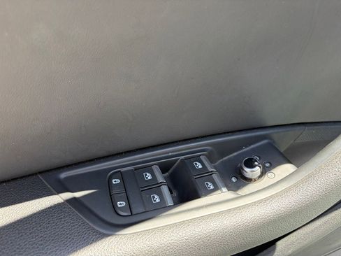 Used 2021 Audi A4 2.0T Premium w/ Convenience Package AWD/4WD image 6