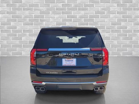 New 2026 GMC Yukon XL Denali w/ Denali Reserve Package AWD/4WD image 7