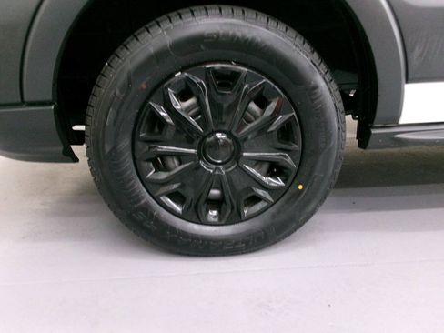 Used 2017 Ford Transit 150 148 Low Roof RWD image 3