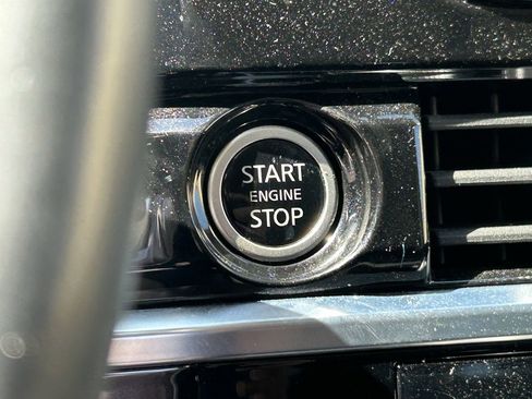 Certified 2023 Nissan Pathfinder Platinum image 9