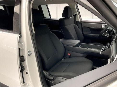 Certified 2026 Hyundai Santa Fe SE AWD/4WD image 7