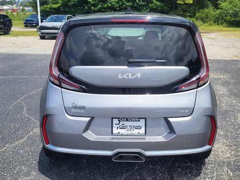 Certified 2025 Kia Soul GT-Line w/ GT-Line Technology Package FWD image 3