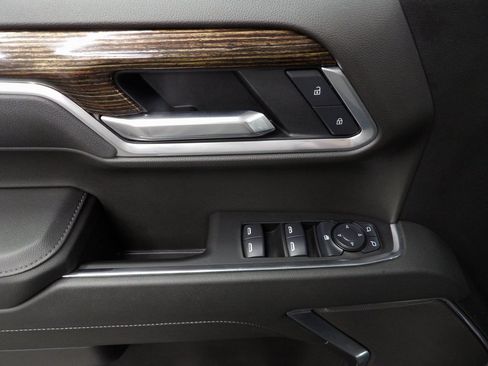 Used 2025 GMC Sierra 1500 Elevation image 55