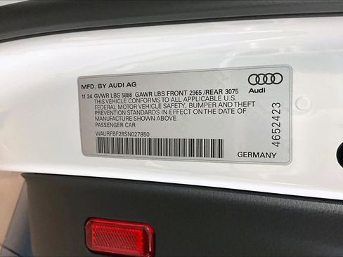 Used 2025 Audi S7 Premium Plus image 33