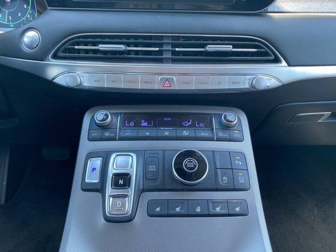 Used 2021 Hyundai Palisade Limited FWD image 24