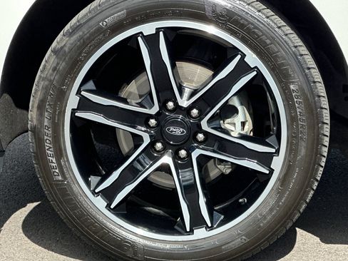 Used 2020 Ford Expedition Limited w/ Special Edition Package AWD/4WD image 34