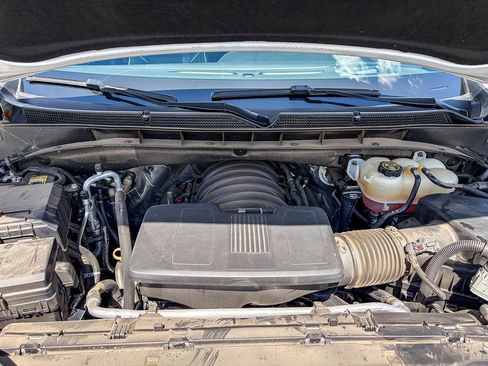 Used 2022 Cadillac Escalade Premium Luxury AWD/4WD image 55