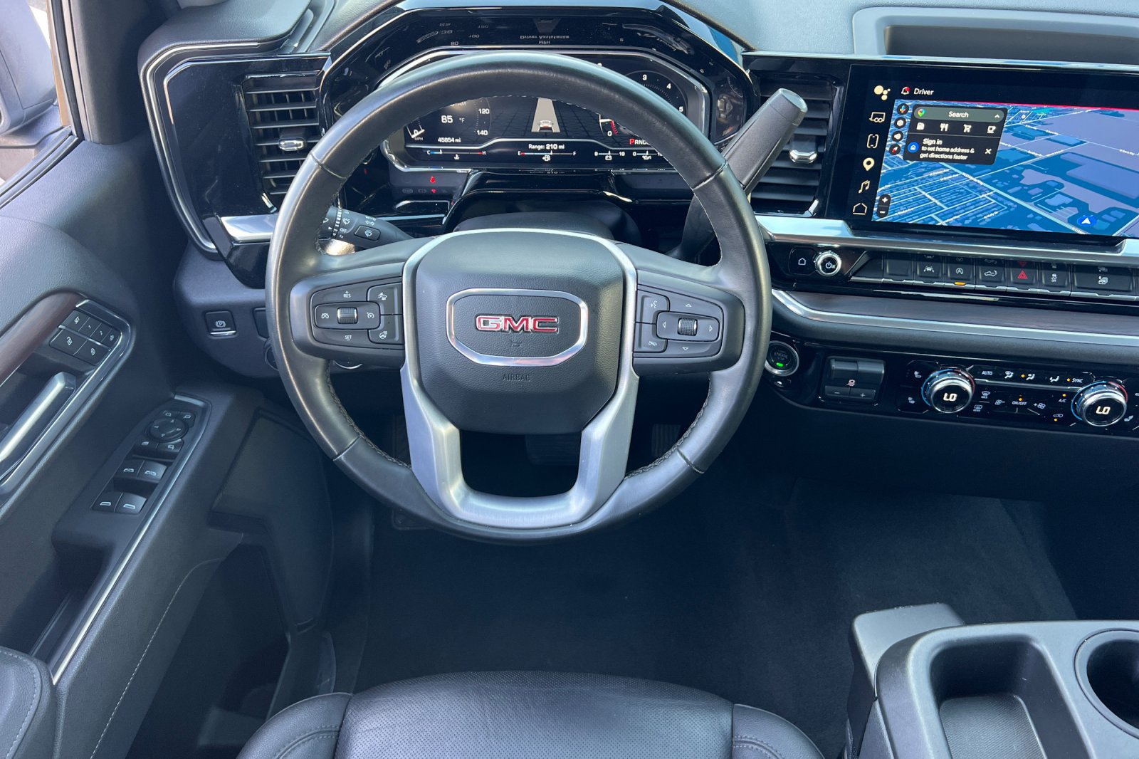 Used 2025 GMC Sierra 1500 SLT RWD image 19