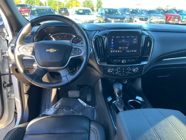 Used 2023 Chevrolet Traverse LT AWD/4WD image 21
