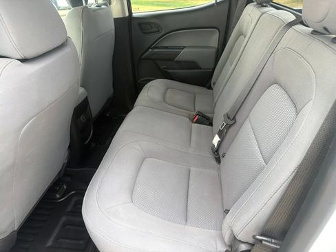 Used 2021 Chevrolet Colorado W/T w/ WT Convenience Package AWD/4WD image 26