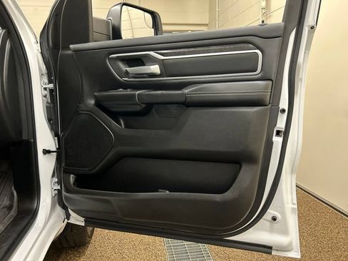 Used 2023 RAM 1500 Big Horn AWD/4WD image 16