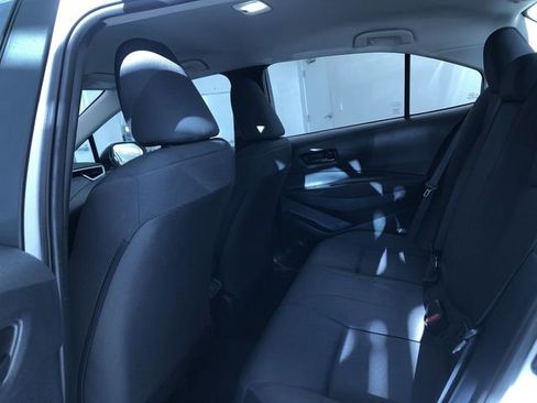 Used 2025 Toyota Corolla LE image 19