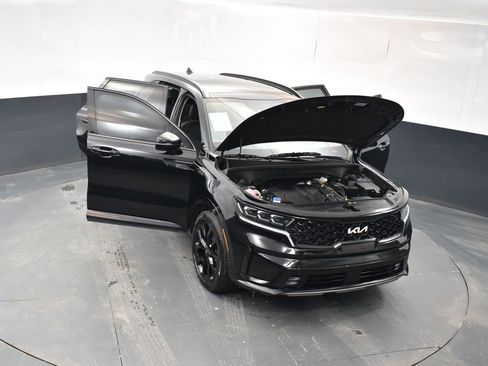 Certified 2022 Kia Sorento SX image 21