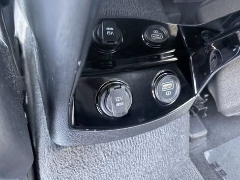 Certified 2023 Kia Sorento SX AWD/4WD image 11