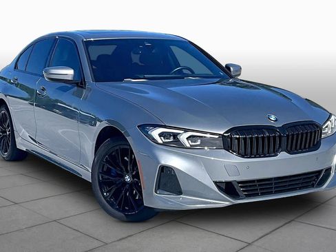 Used 2023 BMW 330i xDrive Sedan AWD/4WD image 3