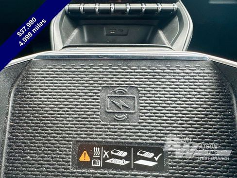 Used 2026 GMC Terrain Elevation w/ Elevation Premium Package image 21