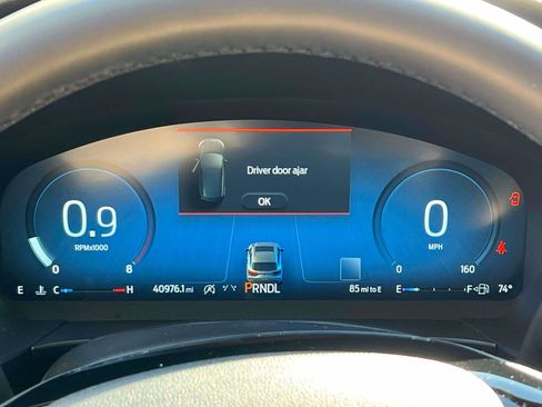 Used 2023 Ford Escape Platinum w/ Premium Technology Package image 23