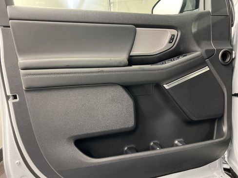 New 2026 Ford Expedition Active image 28